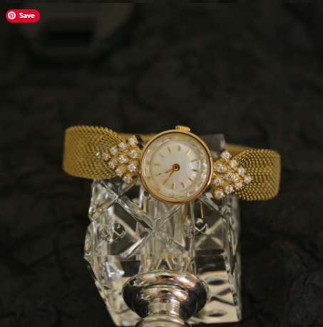 Vintage Diamond Quartz Women’s Watch – Elegant Crystal Bracelet