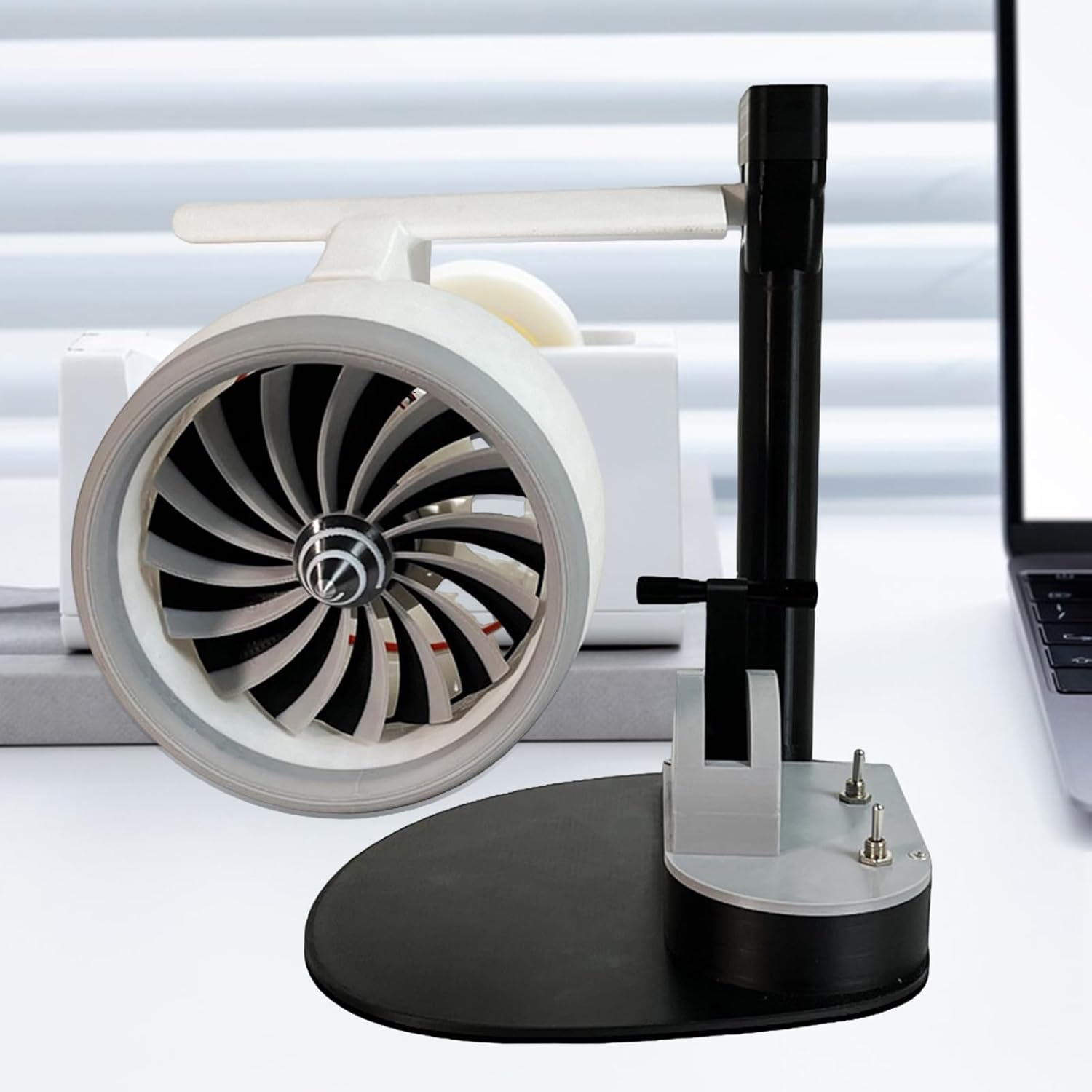 Desktop Jet Fan with Humidifier – Turbo Cooling | UAE
